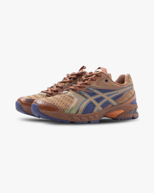 Asics UB9-S Gel-DS Trainer 14 Desert Camp/Piquant Orange