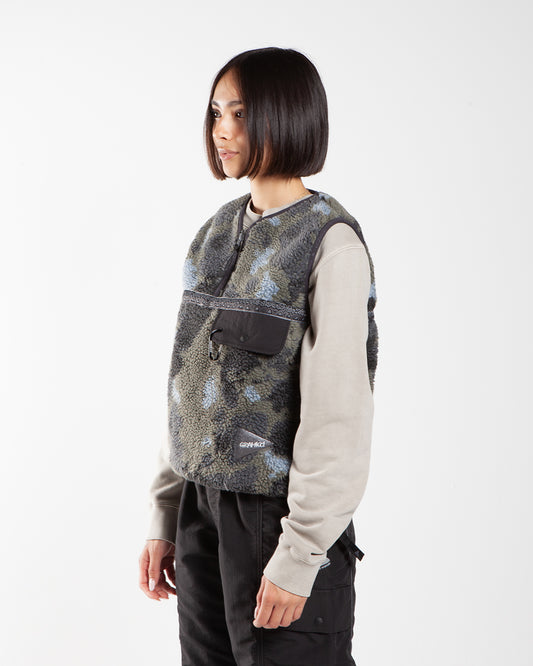 Gramicci x and wander JQ Tape Fleece Vest Camo