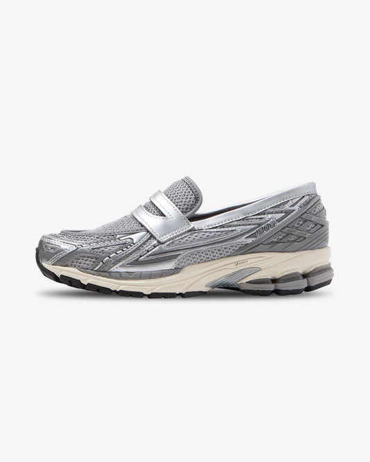 New Balance 1906 Loafer Metallic Silver