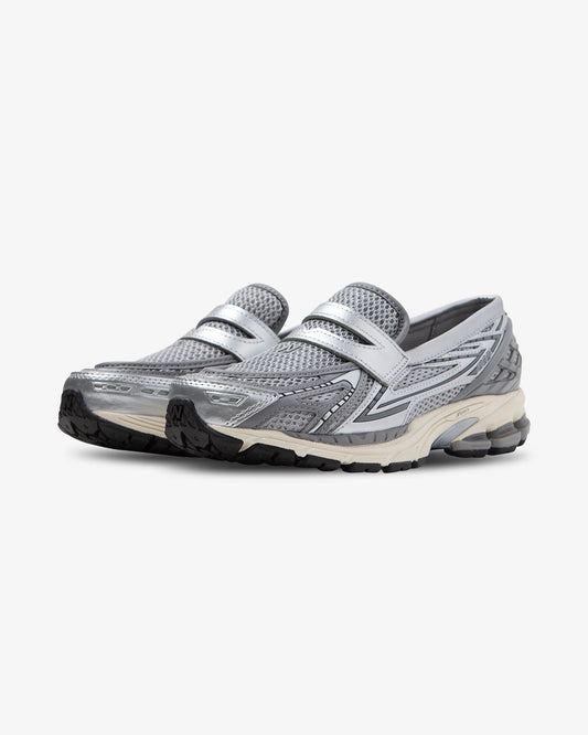 New Balance 1906 Loafer Metallic Silver