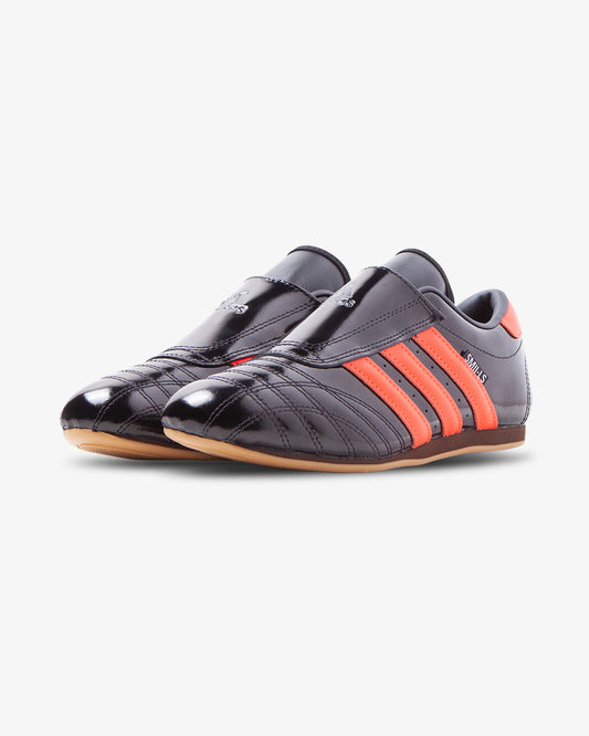 adidas Originals Taekwondo W Core Black Solar Red